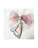 Ribbons of Love: MOM, love is the bond that ties our hearts together.